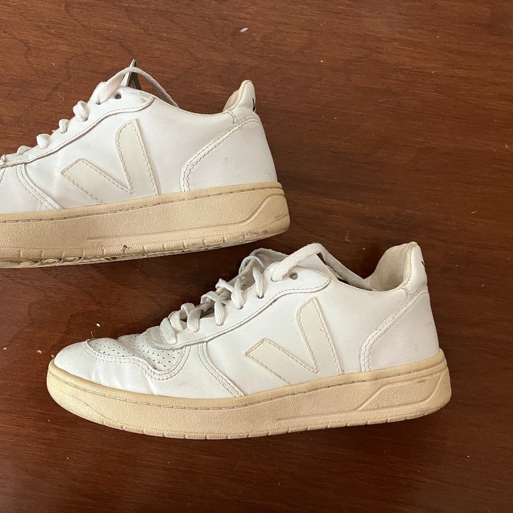 veja white vegan sneaker 38